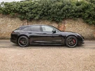 2020-porsche-panamera-40-v8-turbo-sport-turismo-small-7