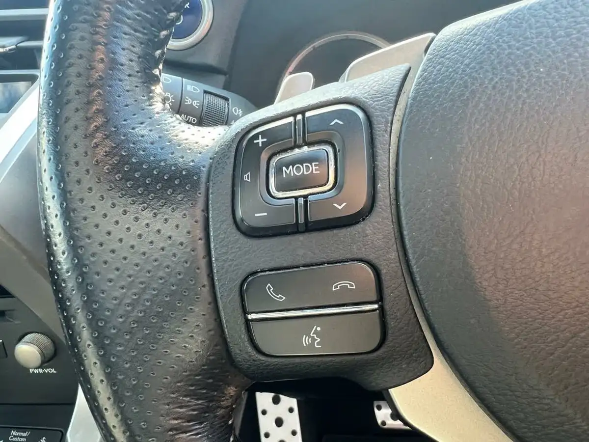 2018-lexus-nx-300h-25-f-sport-premier-pk-big-17