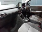 2024-dacia-sandero-stepway-10-tce-extreme-90bhp-small-4