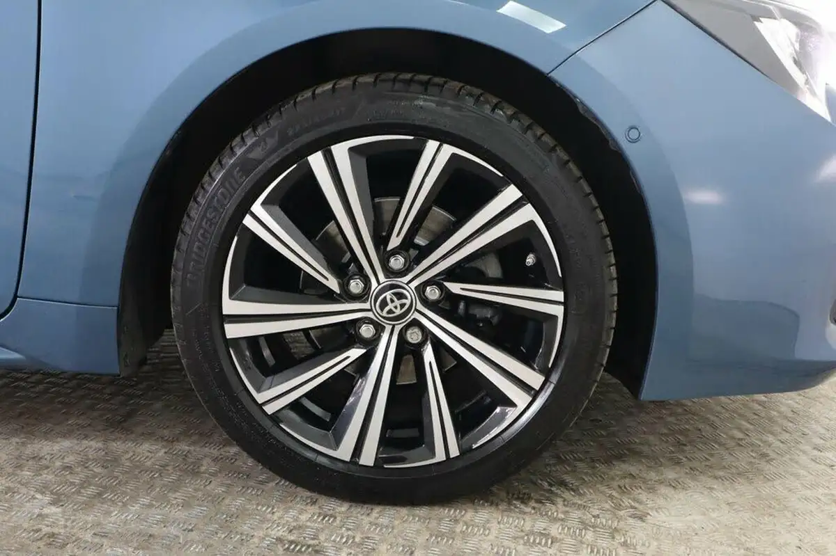 2021-toyota-corolla-18-vvt-i-design-trk-touring-sports-5d-big-25
