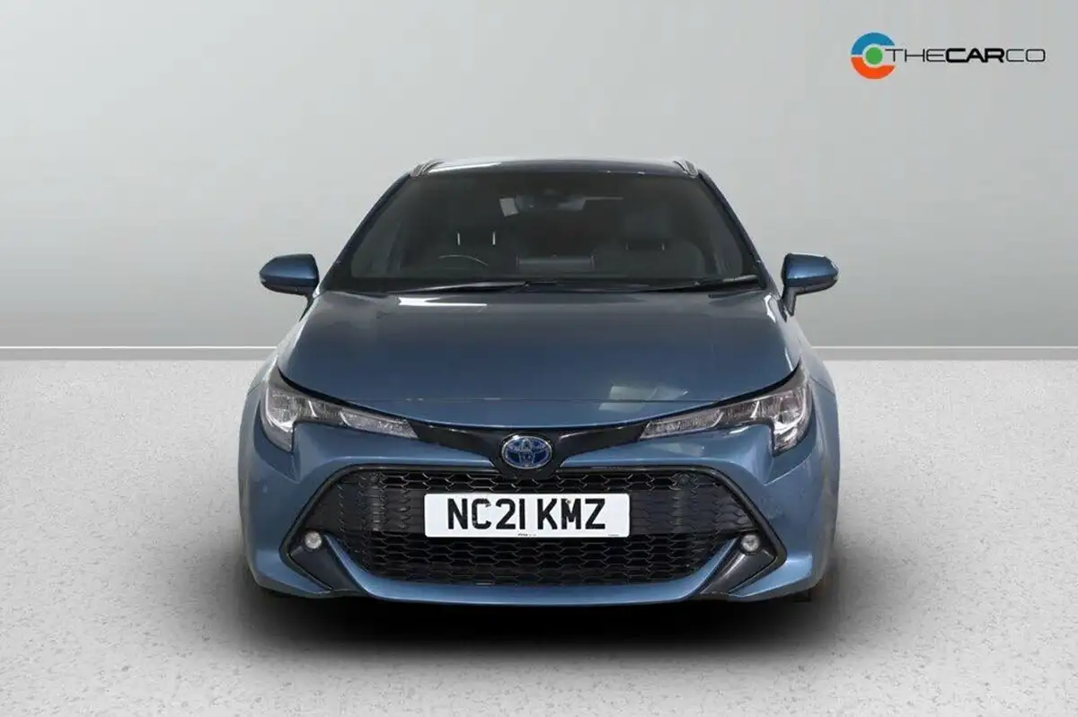2021-toyota-corolla-18-vvt-i-design-trk-touring-sports-5d-big-1