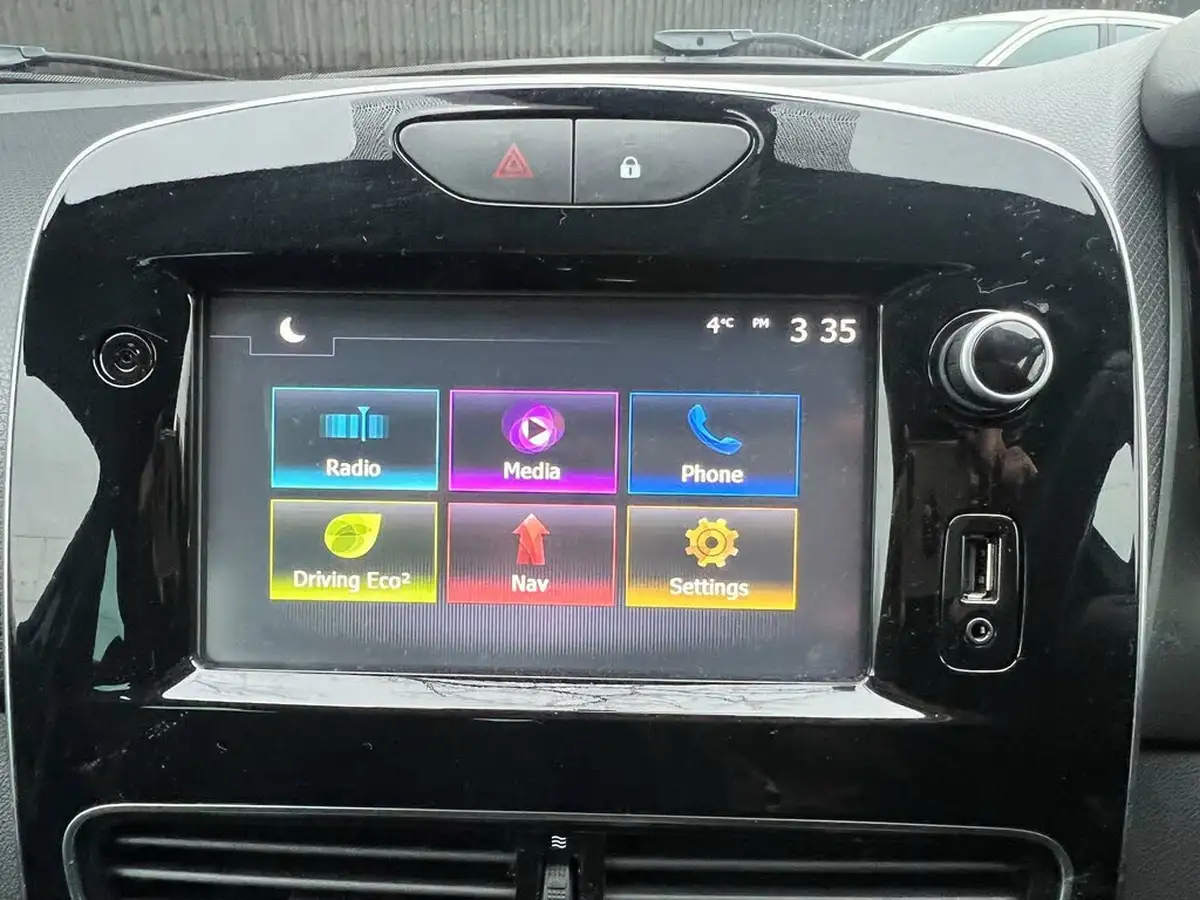 2018-renault-clio-15dci-iconic-big-30