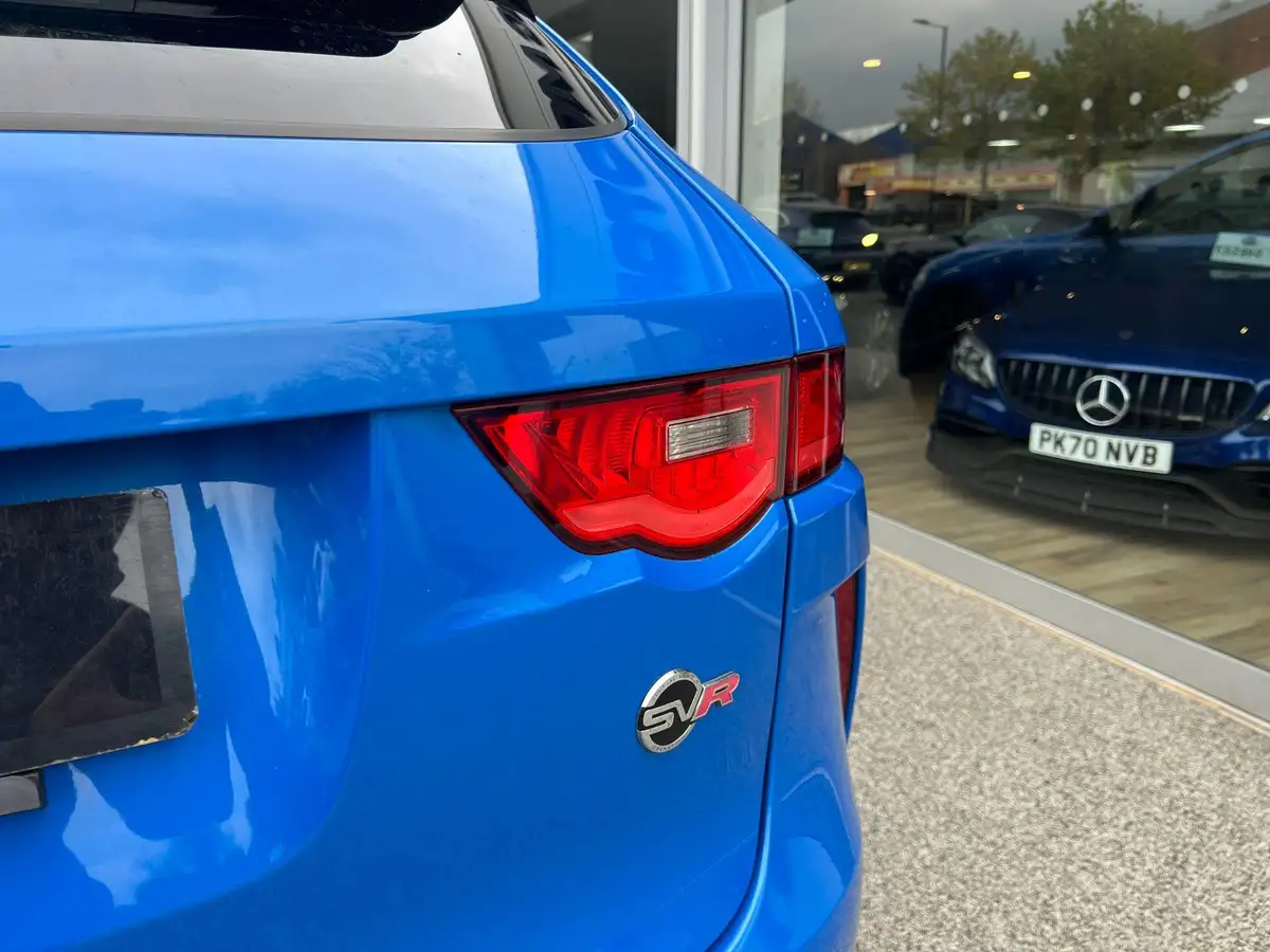 2020-jaguar-f-pace-50-v8-svr-big-79