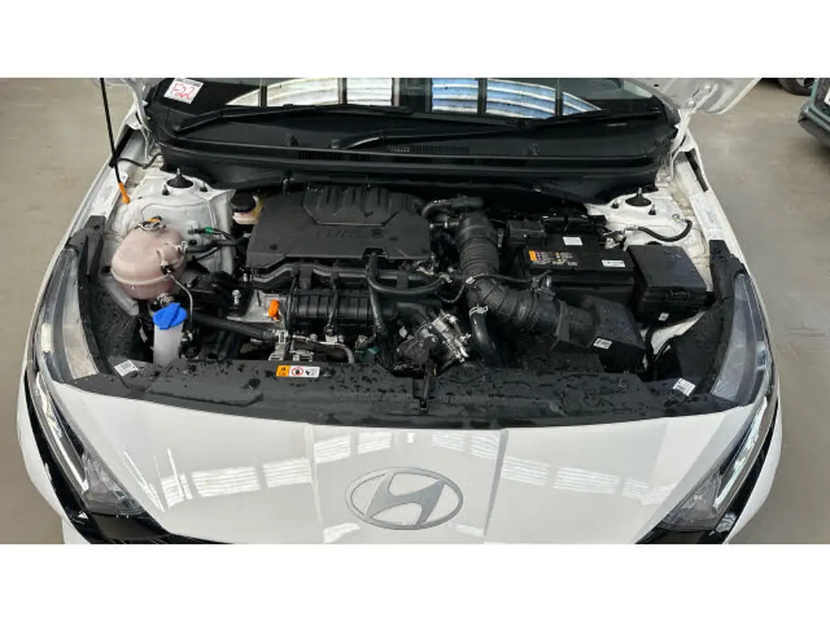 2024-hyundai-i20-10-t-gdi-advance-big-7