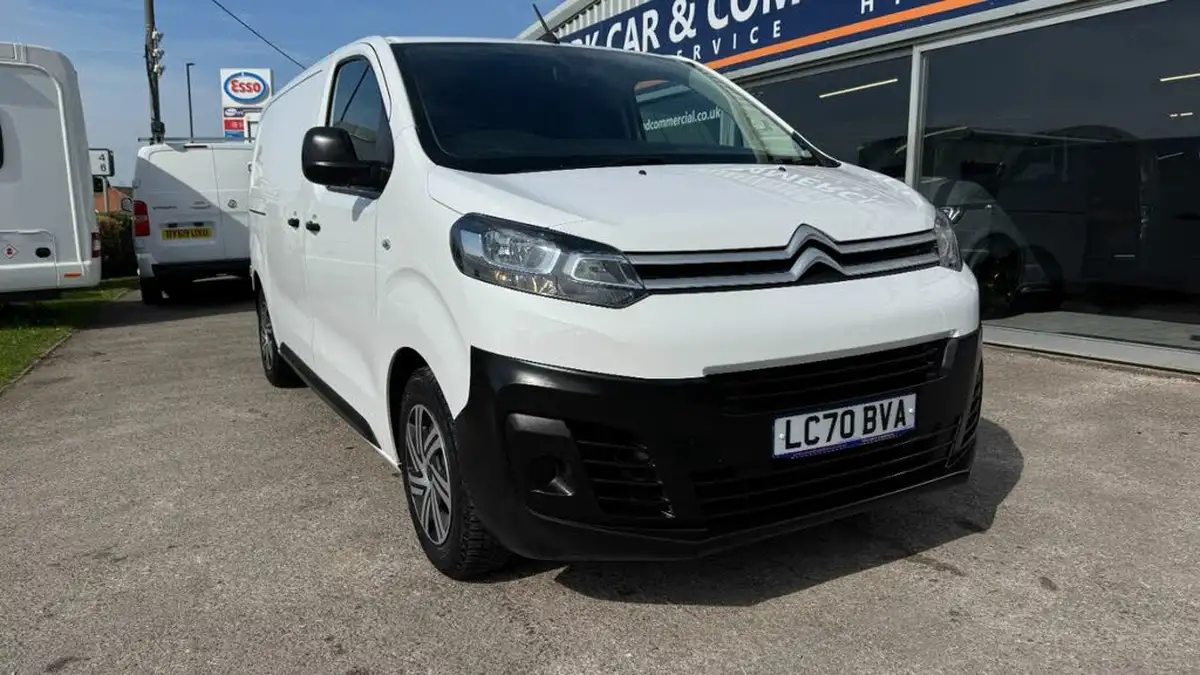 2020-citroen-dispatch-15bluehdi-enterprise-m-1000-100pseu6dt-e-big-2