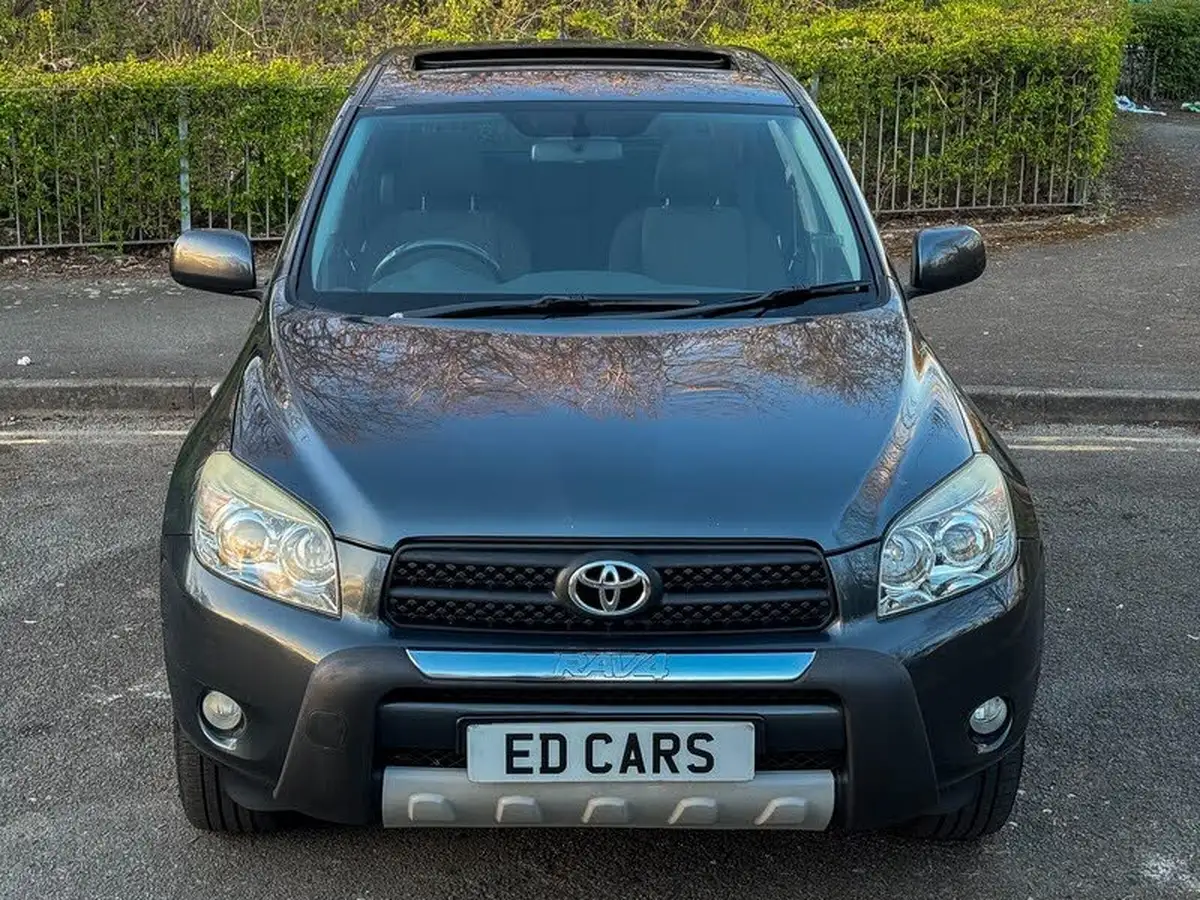 2007-toyota-rav4-20-xt-r-auto-big-17