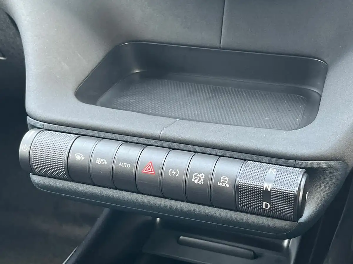 2024-byd-dolphin-e-design-big-24