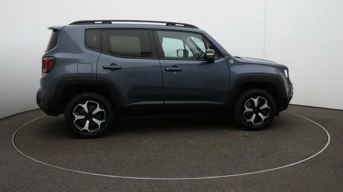 2021-jeep-renegade-13-gse-trailhawk-phev-big-8