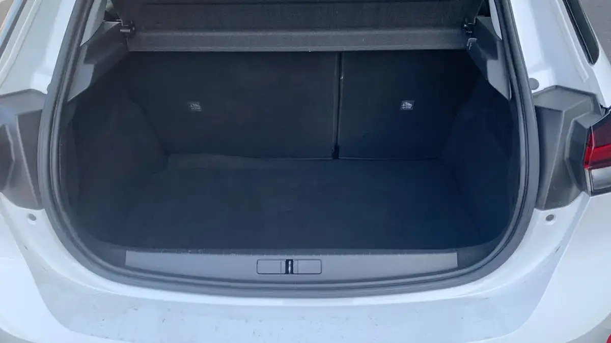 2020-vauxhall-corsa-12i-se-premium-big-18