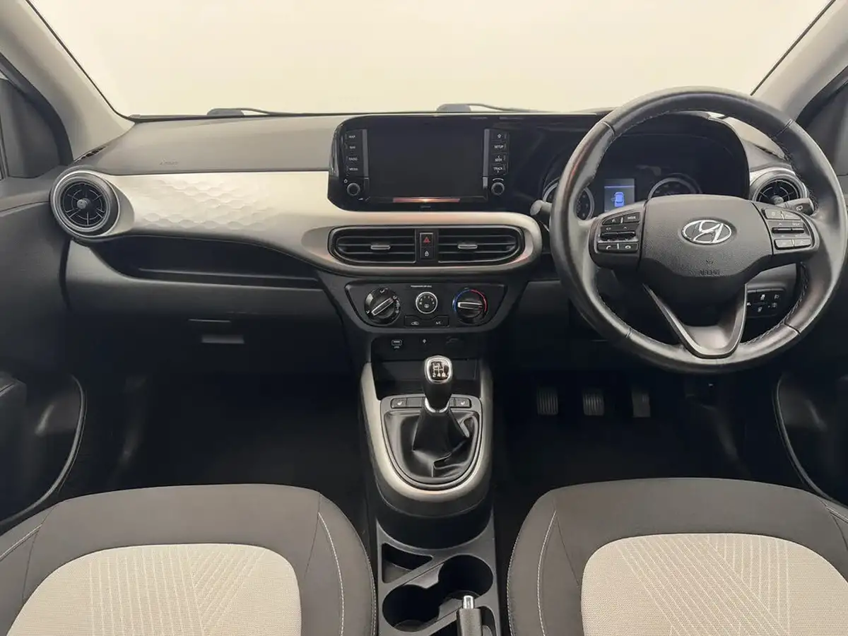 2021-hyundai-i10-10-premium-big-1