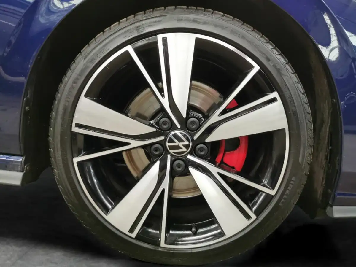 2021-volkswagen-golf-20tdi-gtd-big-26