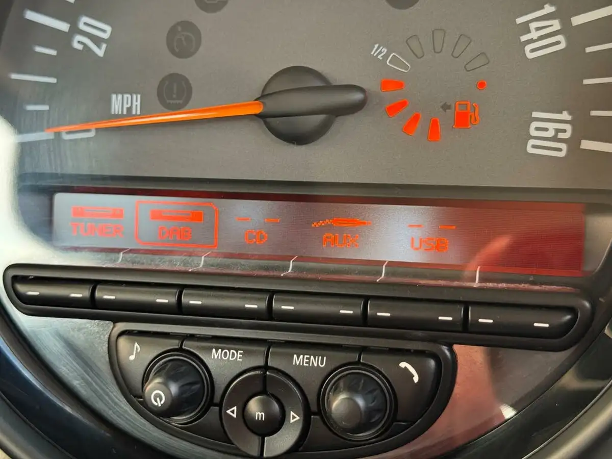 2015-mini-countryman-16-one-big-23