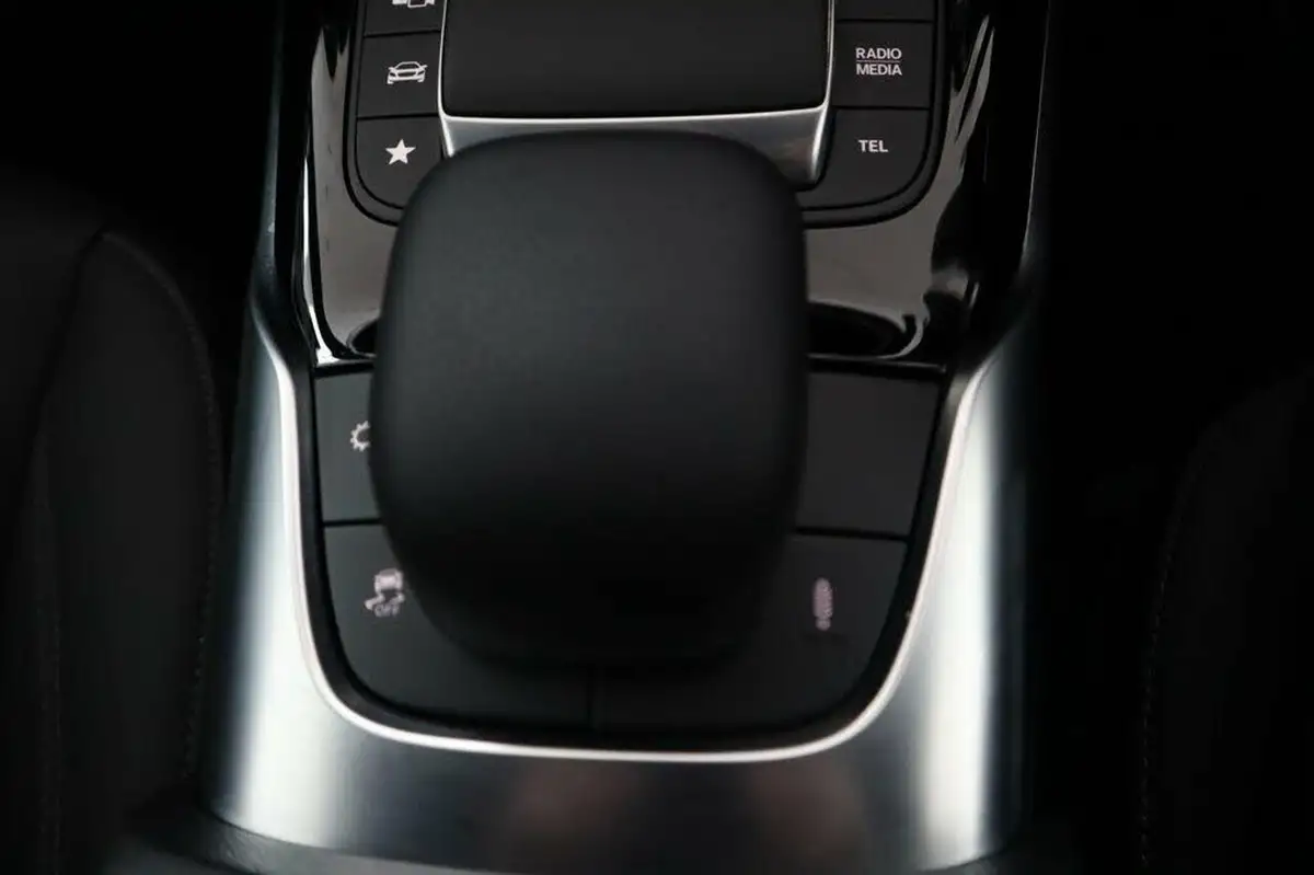 2022-mercedes-benz-a-class-20-a35-amg-premium-hatchback-5d-big-25