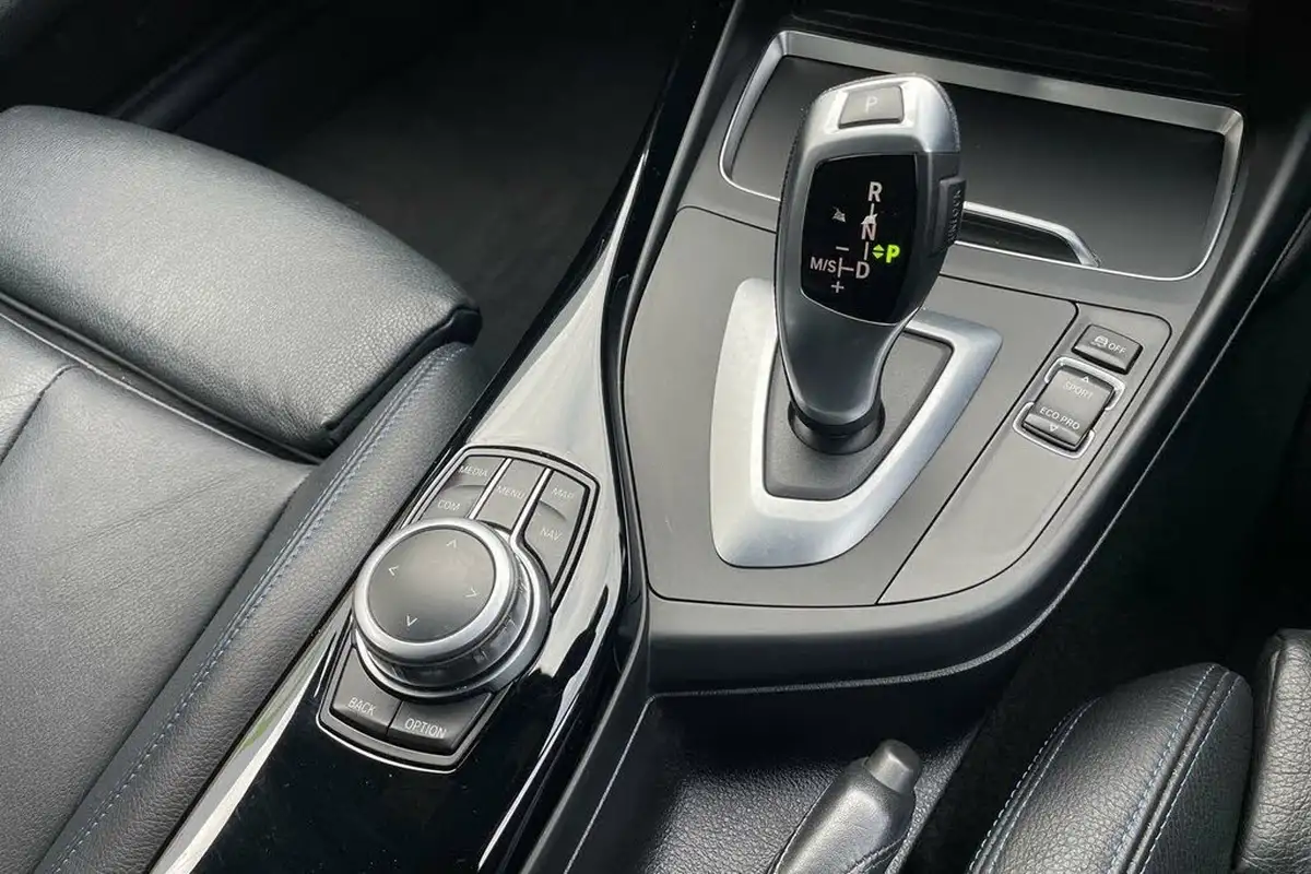 2018-bmw-1-series-15-118i-m-sport-5d-auto-big-41