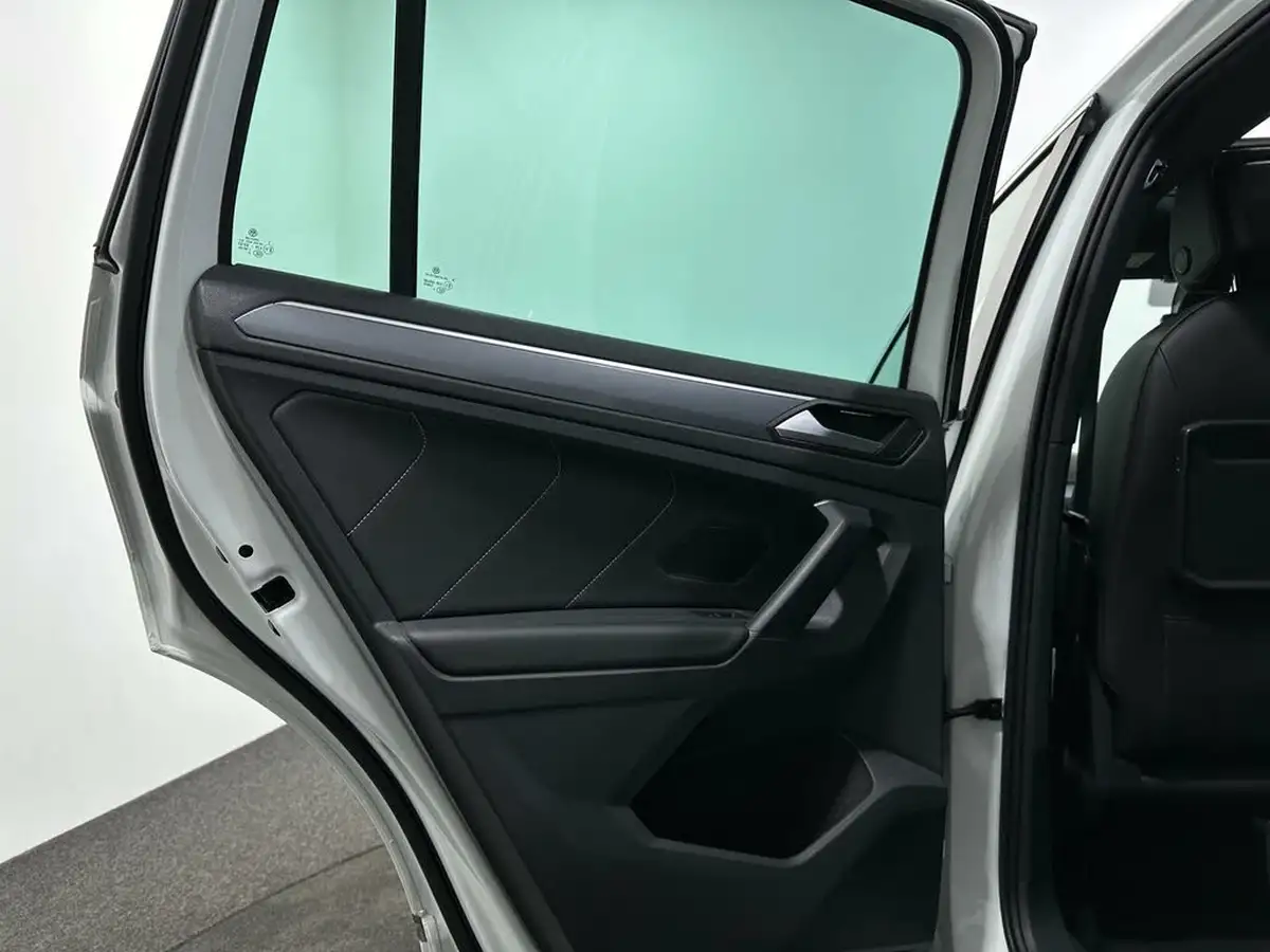 2019-volkswagen-tiguan-15-tsi-r-line-big-38