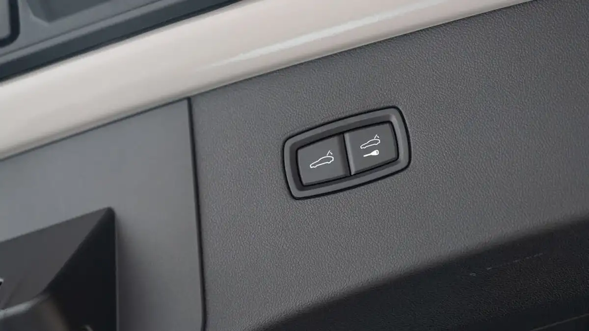 2024-porsche-cayenne-30-v6-353ps-coupe-big-30