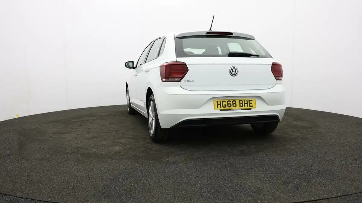 2018-volkswagen-polo-10-tsi-se-big-23