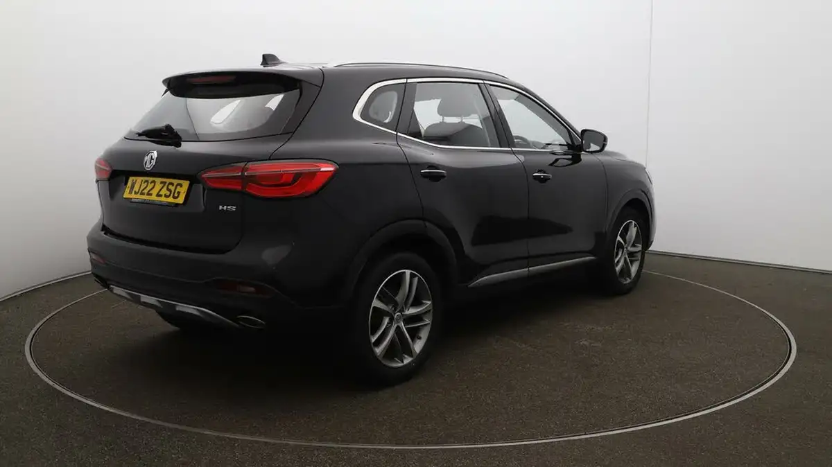 2022-mg-hs-15t-gdi-excite-162ps-big-7