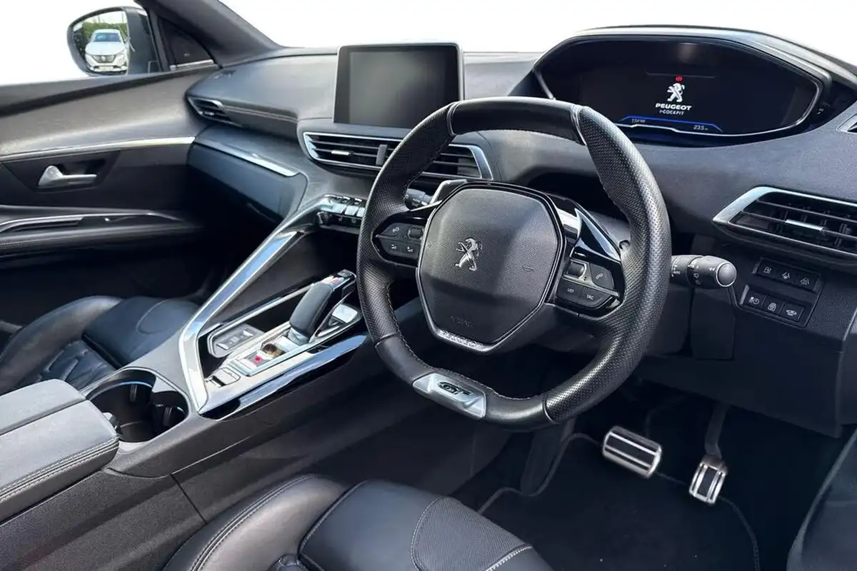2020-peugeot-3008-suv-16-puretech-gt-300bhp-4x4-hybrid4-e-eat8-big-7