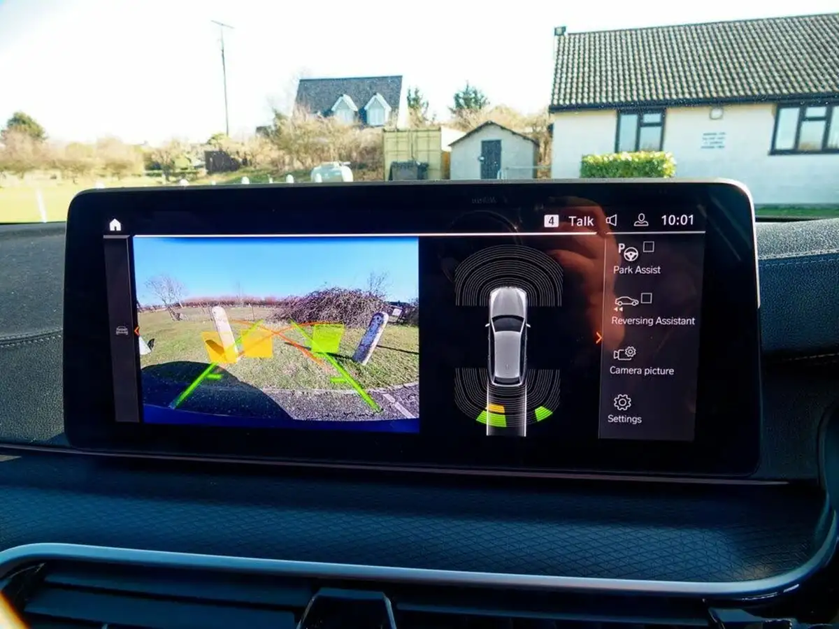 2023-bmw-5-series-20td-520d-m-sport-mht-touring-5d-big-40