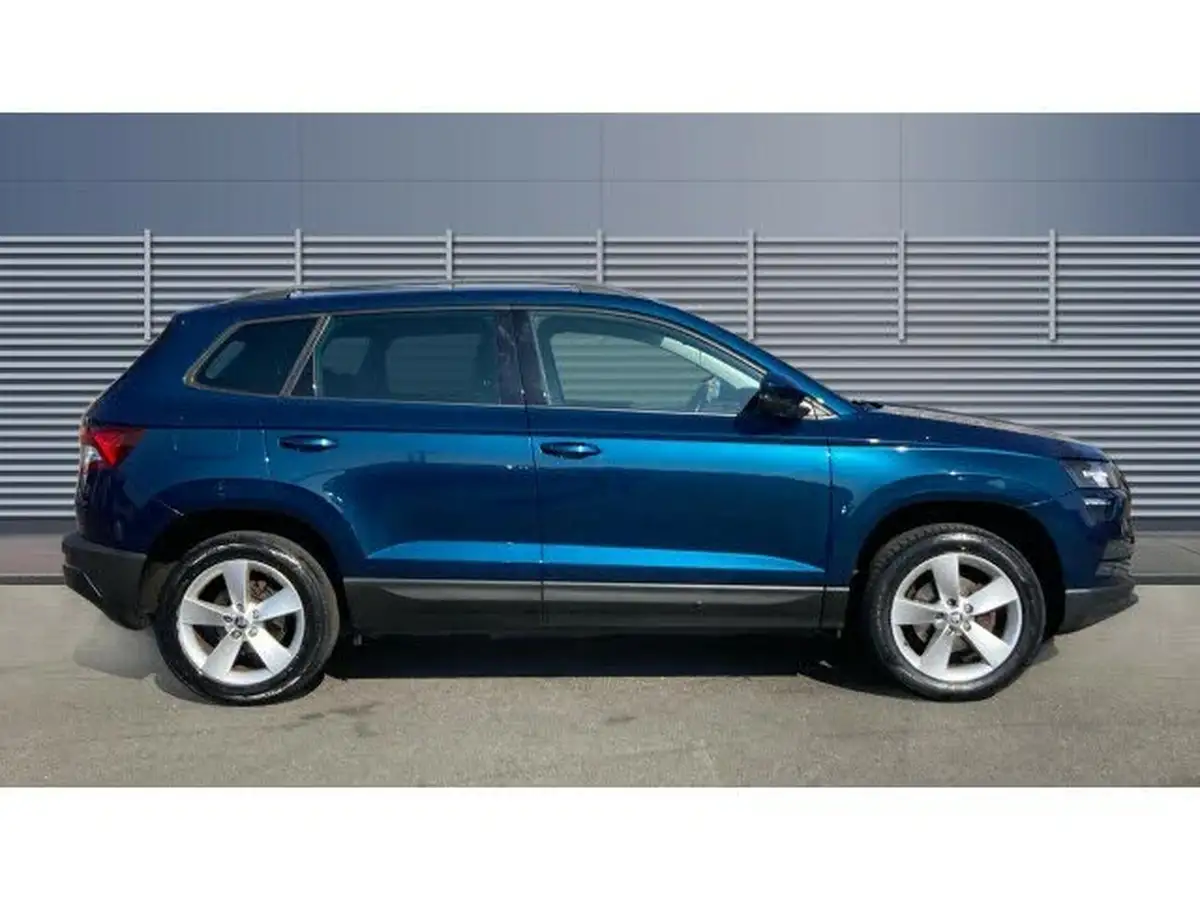 2020-skoda-karoq-10-tsi-se-115ps-big-4
