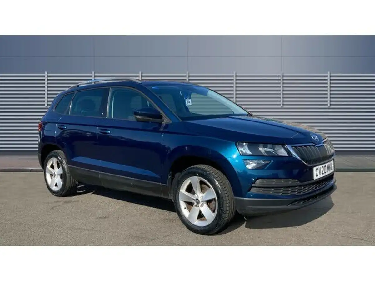 2020-skoda-karoq-10-tsi-se-115ps-big-0