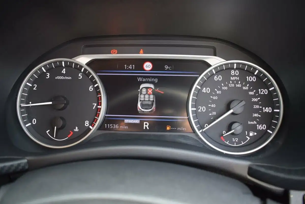 2024-nissan-juke-10-dig-t-n-connecta-dct-big-21