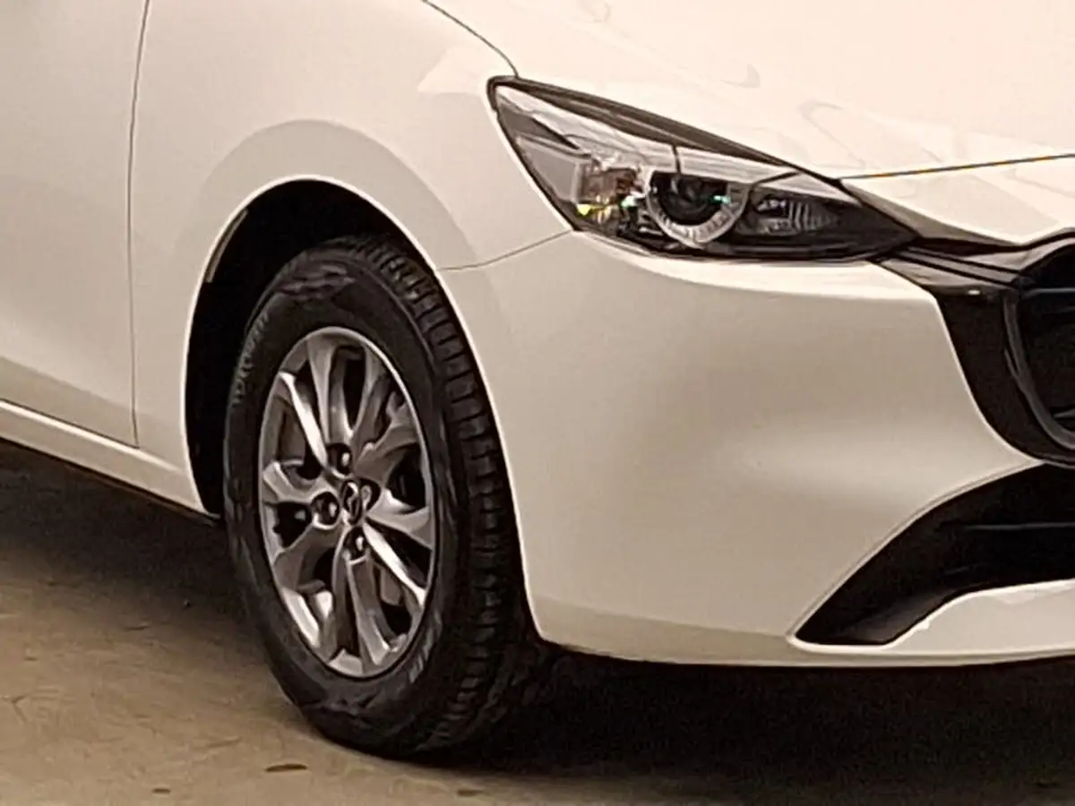 2024-mazda-mazda2-15-skyactiv-g-centre-line-big-8
