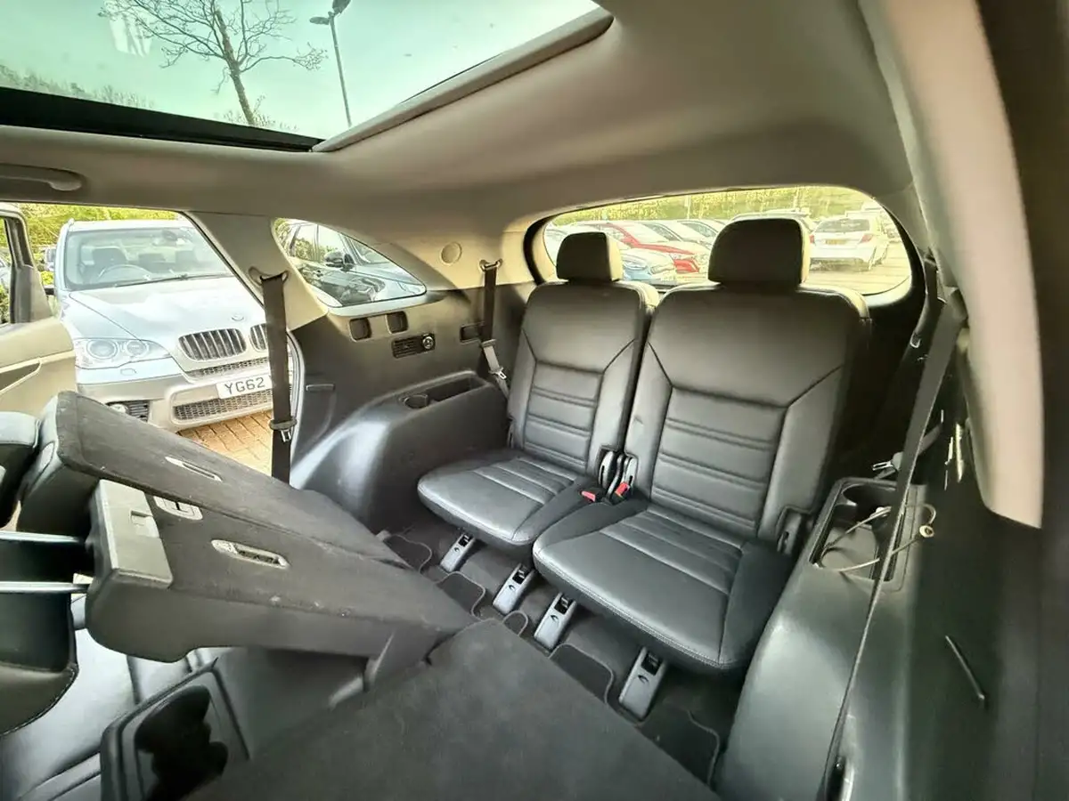 2015-kia-sorento-22-crdi-kx-3-197bhp-awd-isg-big-40
