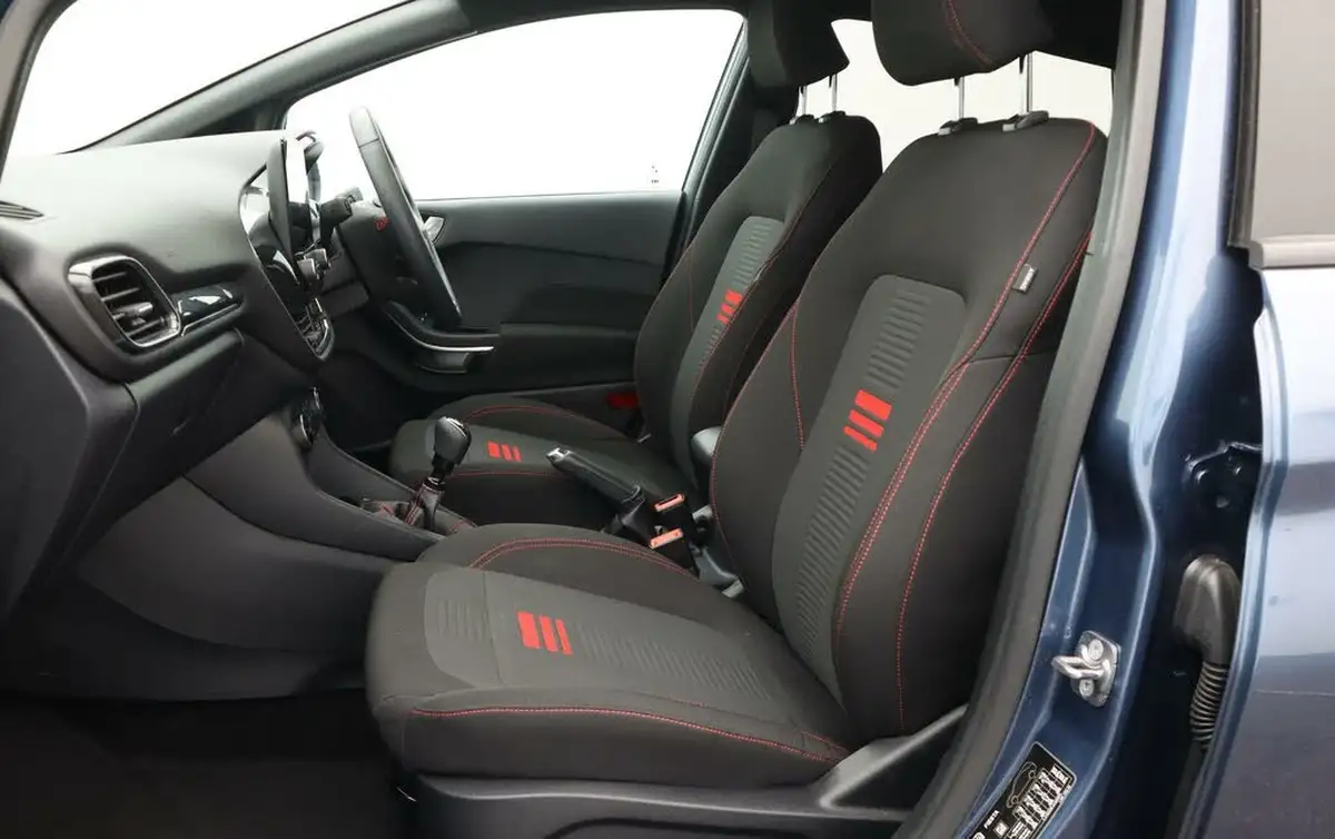 2022-ford-fiesta-10t-st-line-100ps-5d-big-14