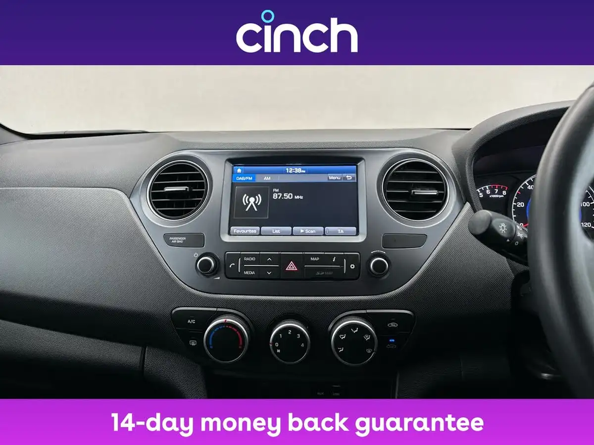 2018-hyundai-i10-10-go-se-67ps-big-11