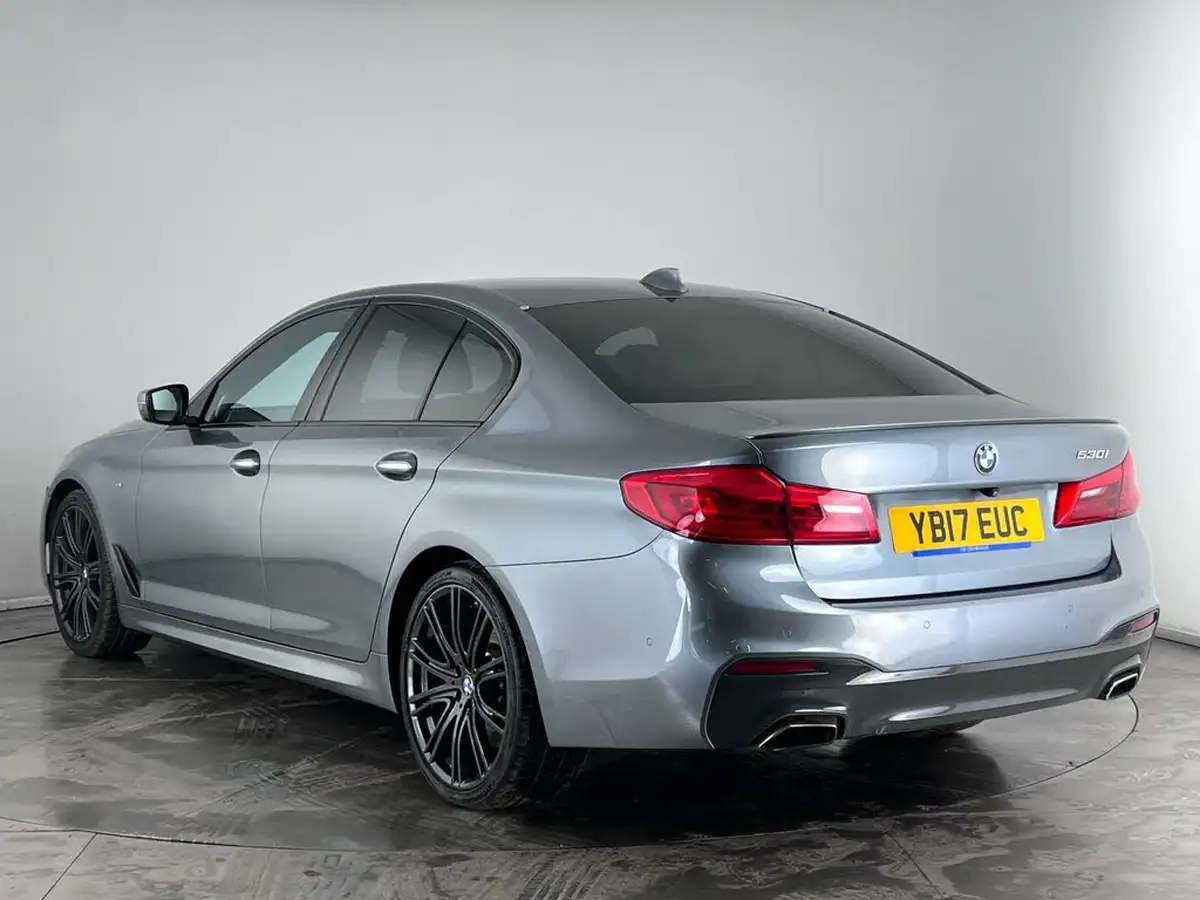 2017-bmw-5-series-20-530i-m-sport-saloon-4d-big-2
