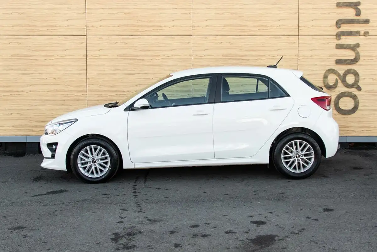 2021-kia-rio-10-t-gdi-2-dct-big-12