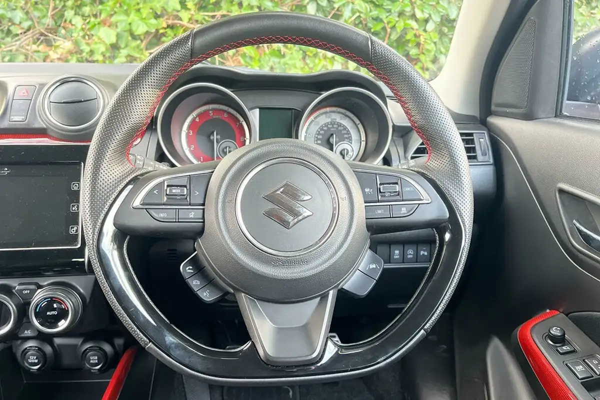2021-suzuki-swift-14-boosterjet-sport-big-11