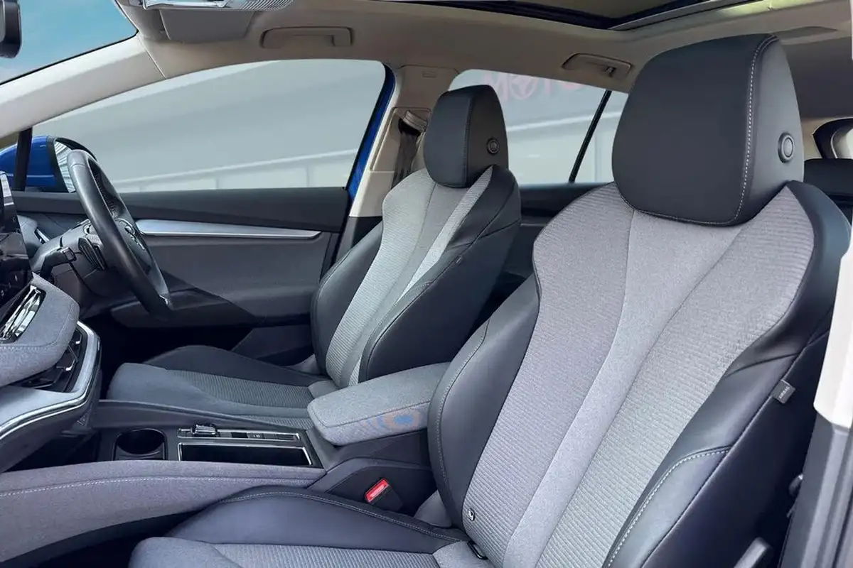 2022-skoda-enyaq-e-80-82-kwh-big-15