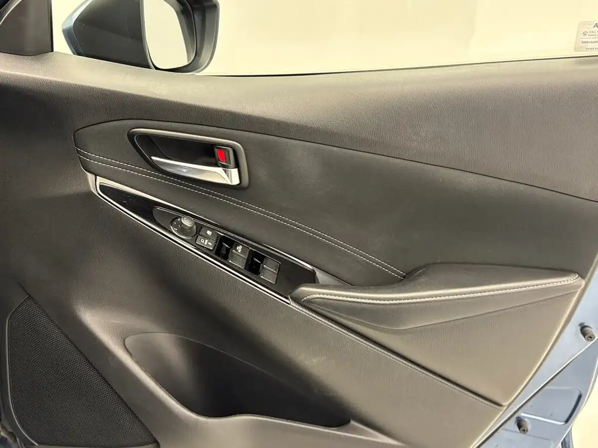 2019-mazda-mazda2-15-sport-nav-big-13