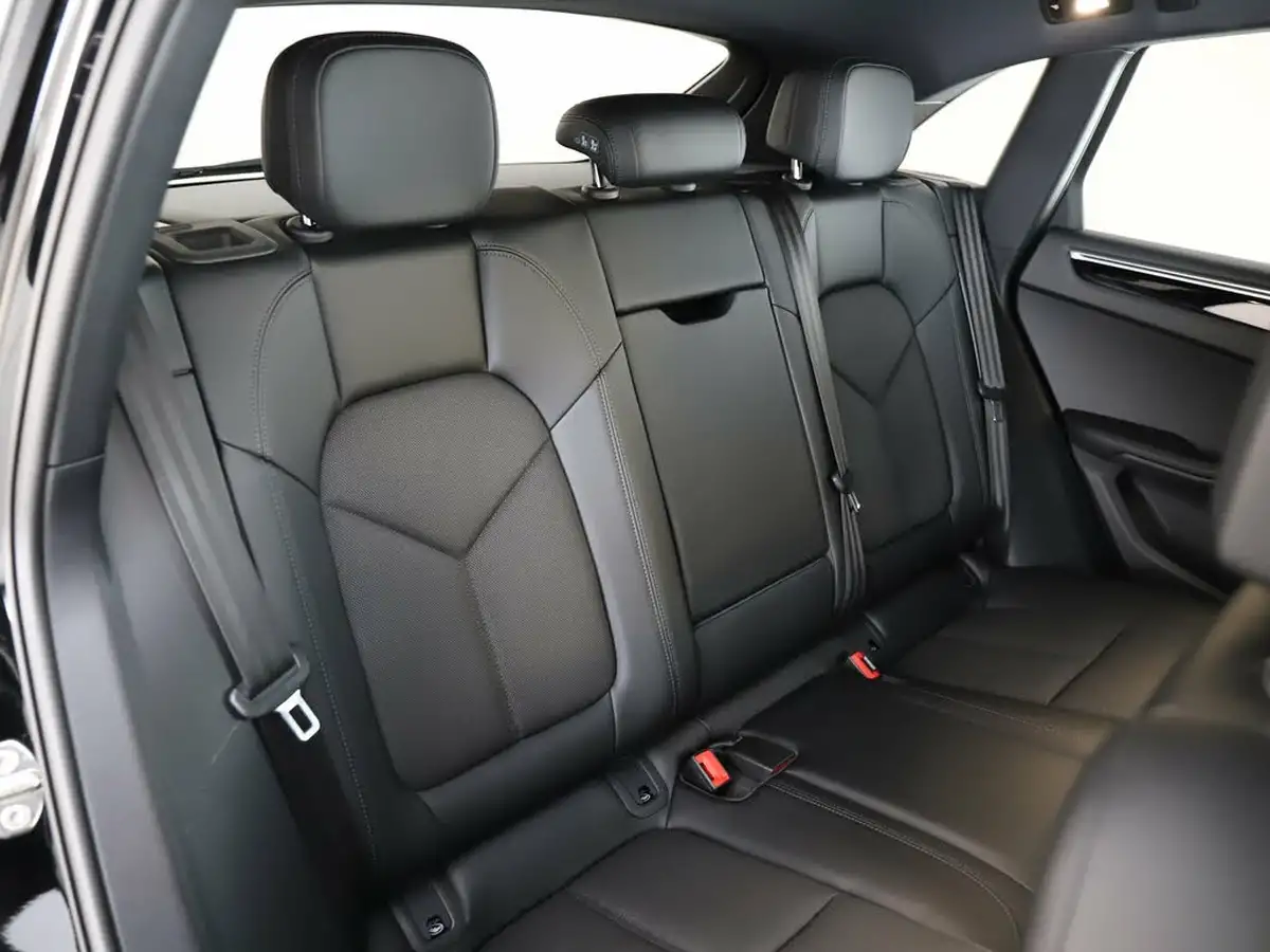 2023-porsche-macan-29-v6-s-big-21