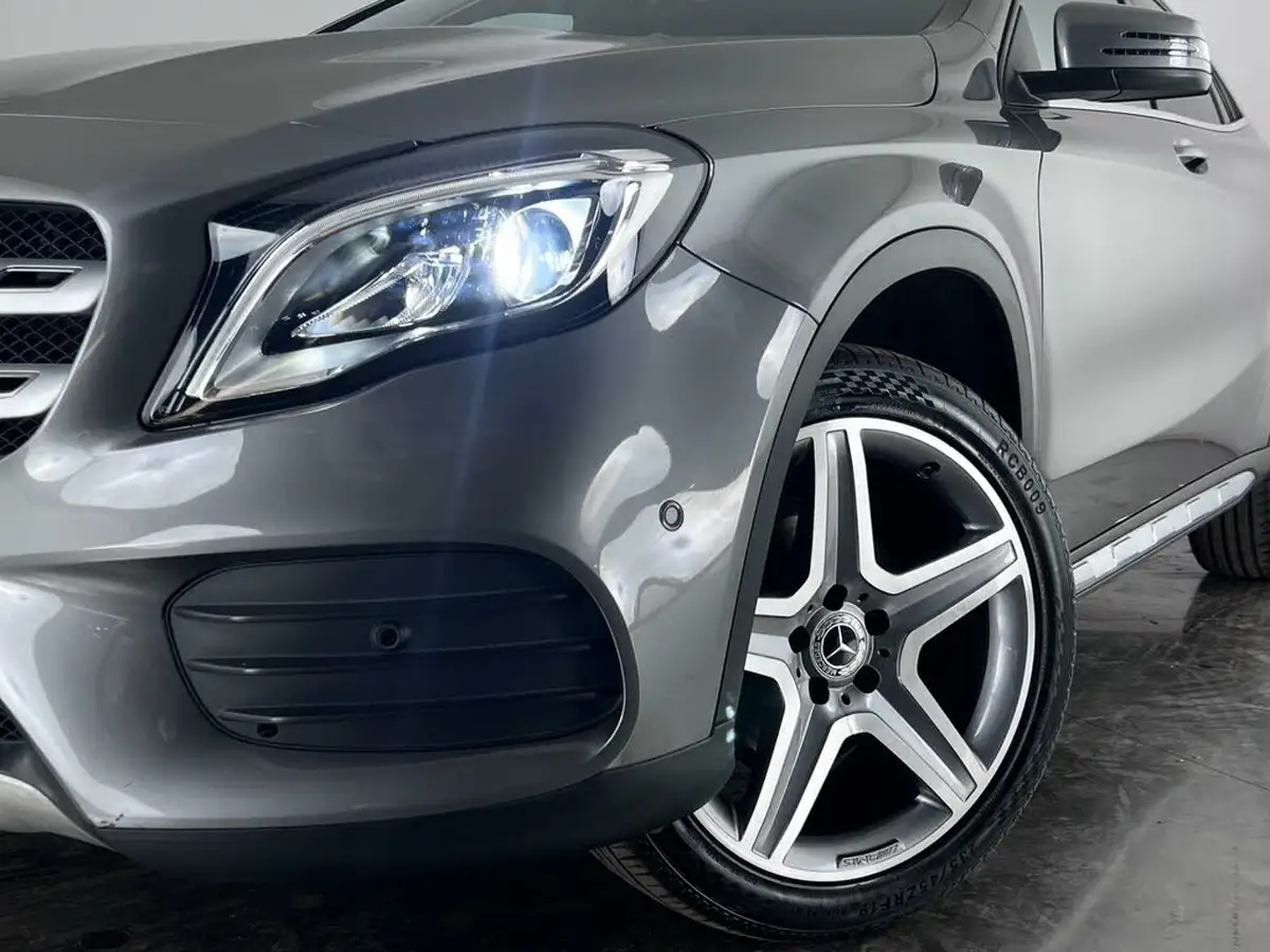 2019-mercedes-benz-gla-class-16-gla-180-amg-line-edition-7g-dct-big-38