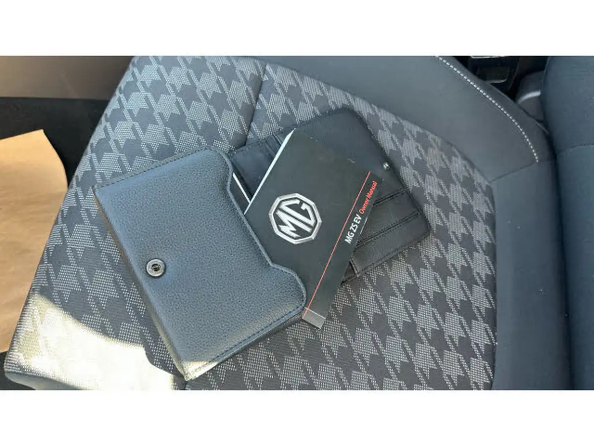 2021-mg-zs-suv-e-excite-ev-big-18