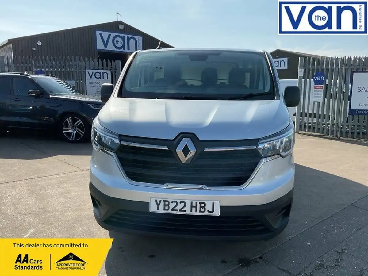 2022-renault-trafic-20dci-ll30-130-business-panel-big-7