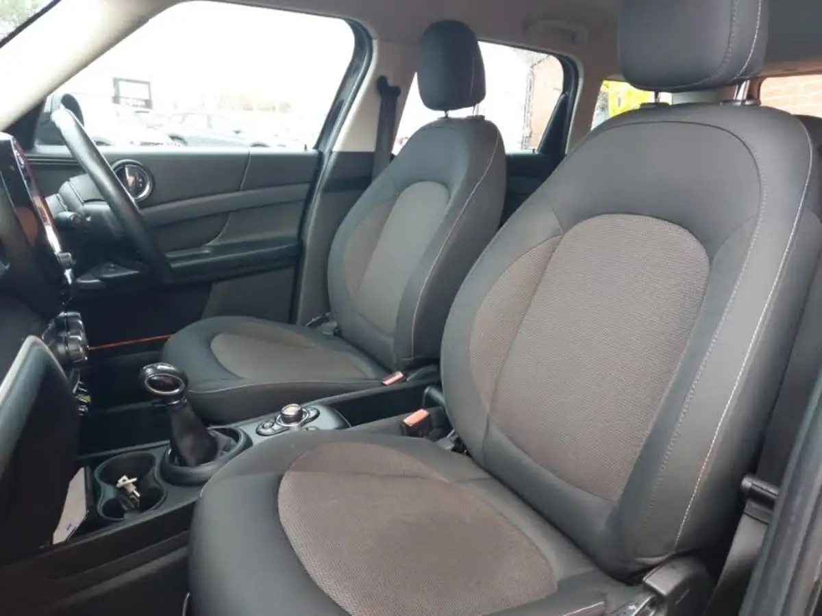 2019-mini-countryman-15-cooper-s-e-phev-exclusive-comfortnav-plus-big-17