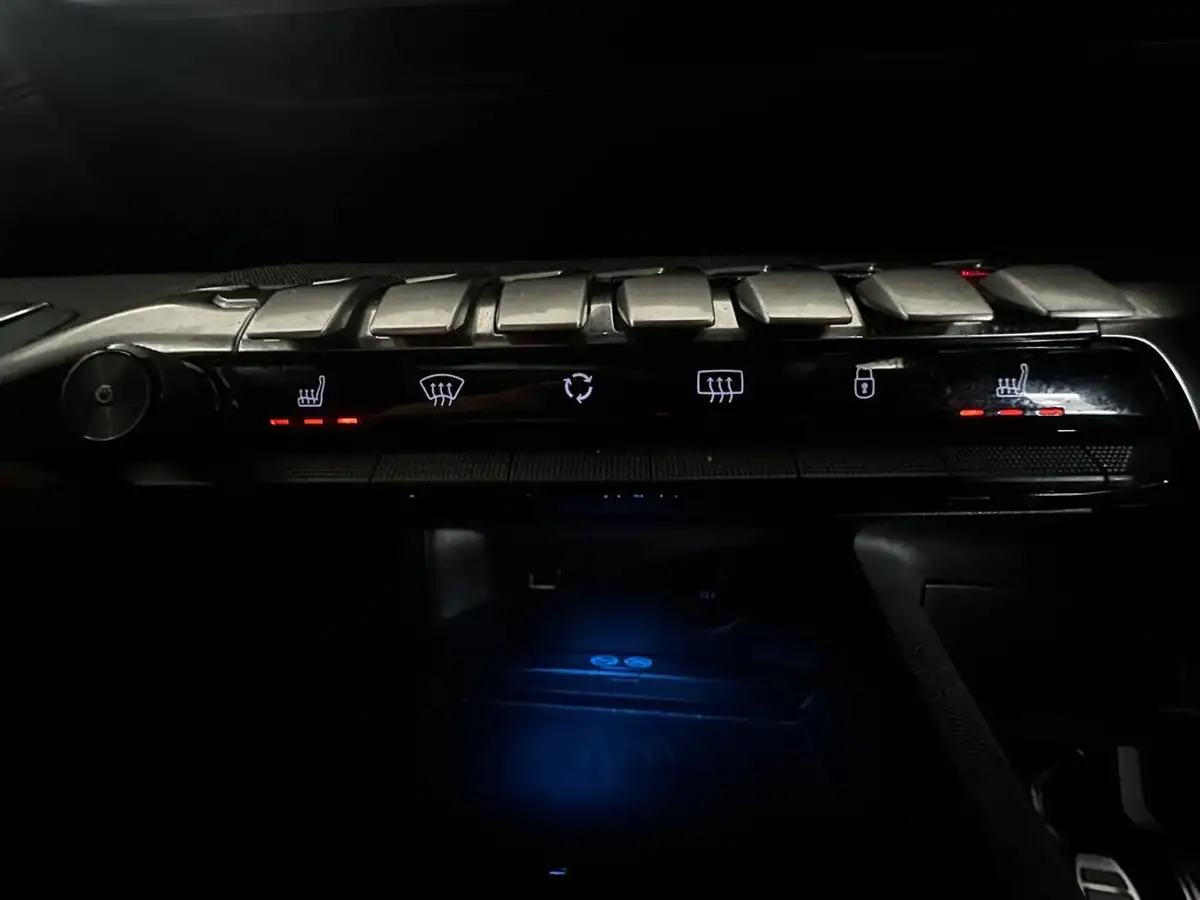 2019-peugeot-3008-suv-15-bluehdi-gt-line-premium-big-47