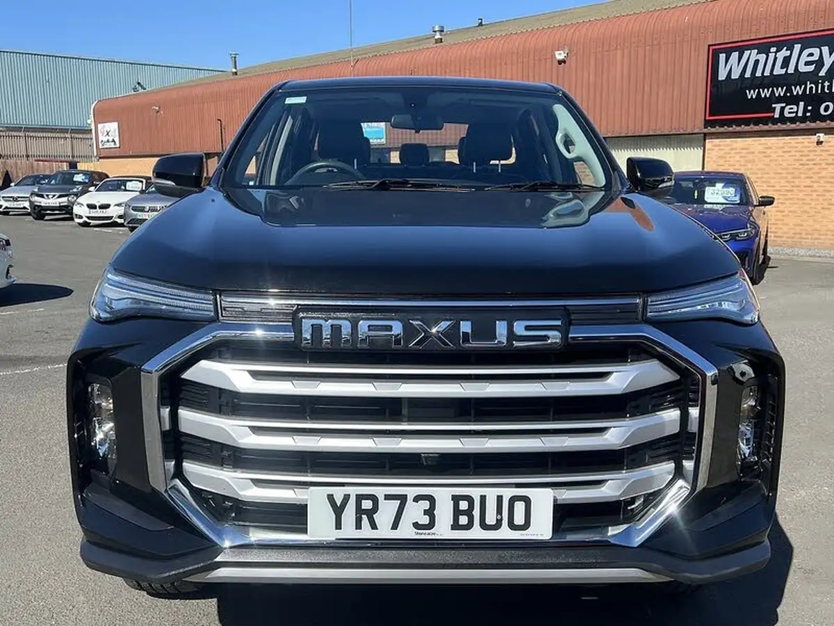 2023-maxus-t90ev-e-8855kwh-big-6