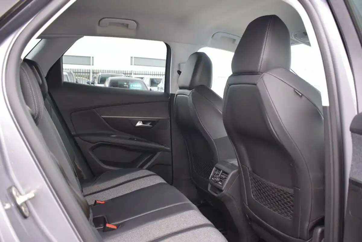 2019-peugeot-3008-suv-12-puretech-allure-big-22