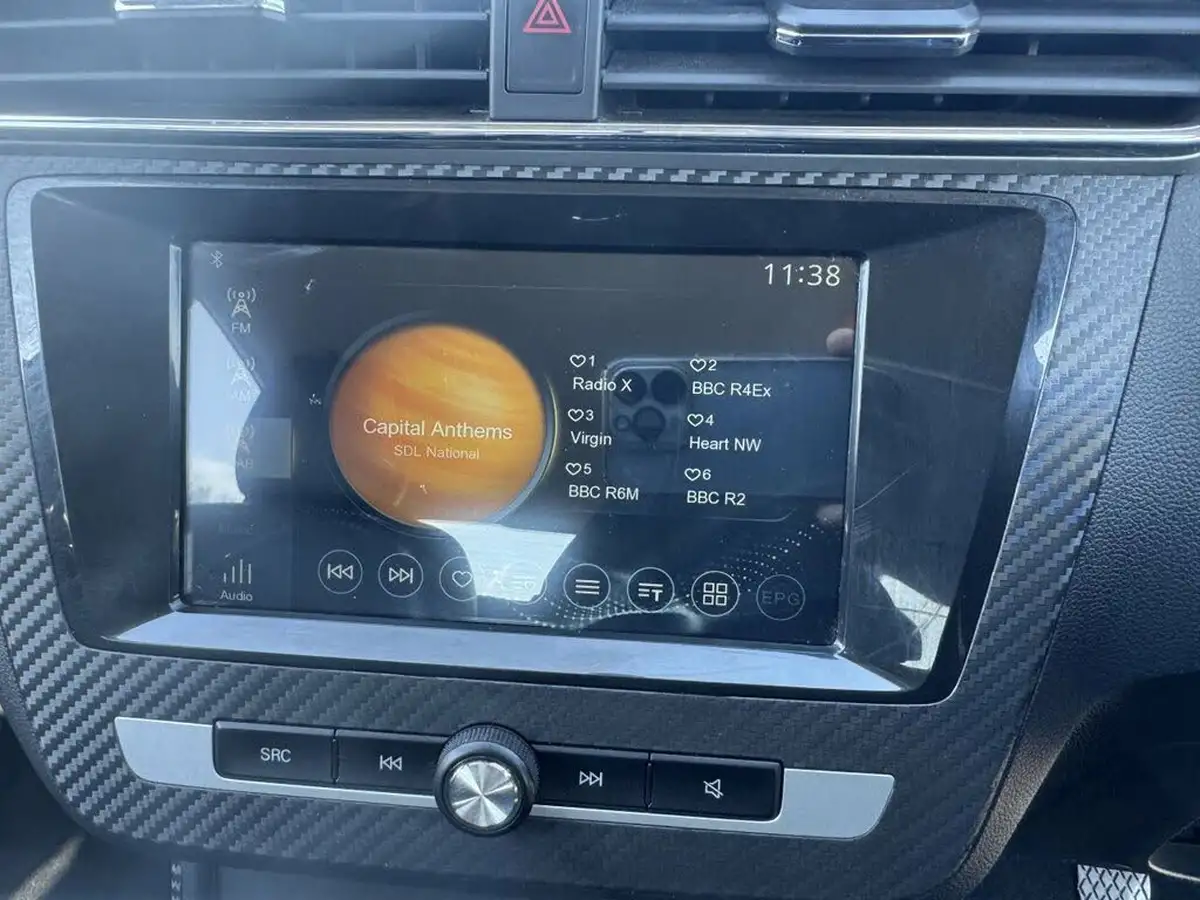 2020-mg-zs-suv-15-vti-tech-exclusive-106ps-big-51
