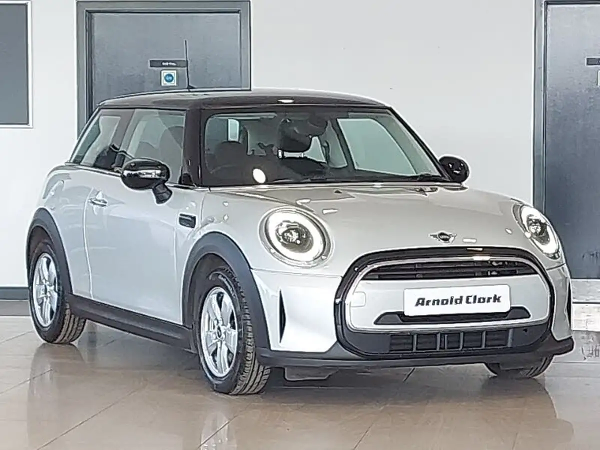 2021-mini-cooper-15-cooper-classic-hatchback-3d-big-0