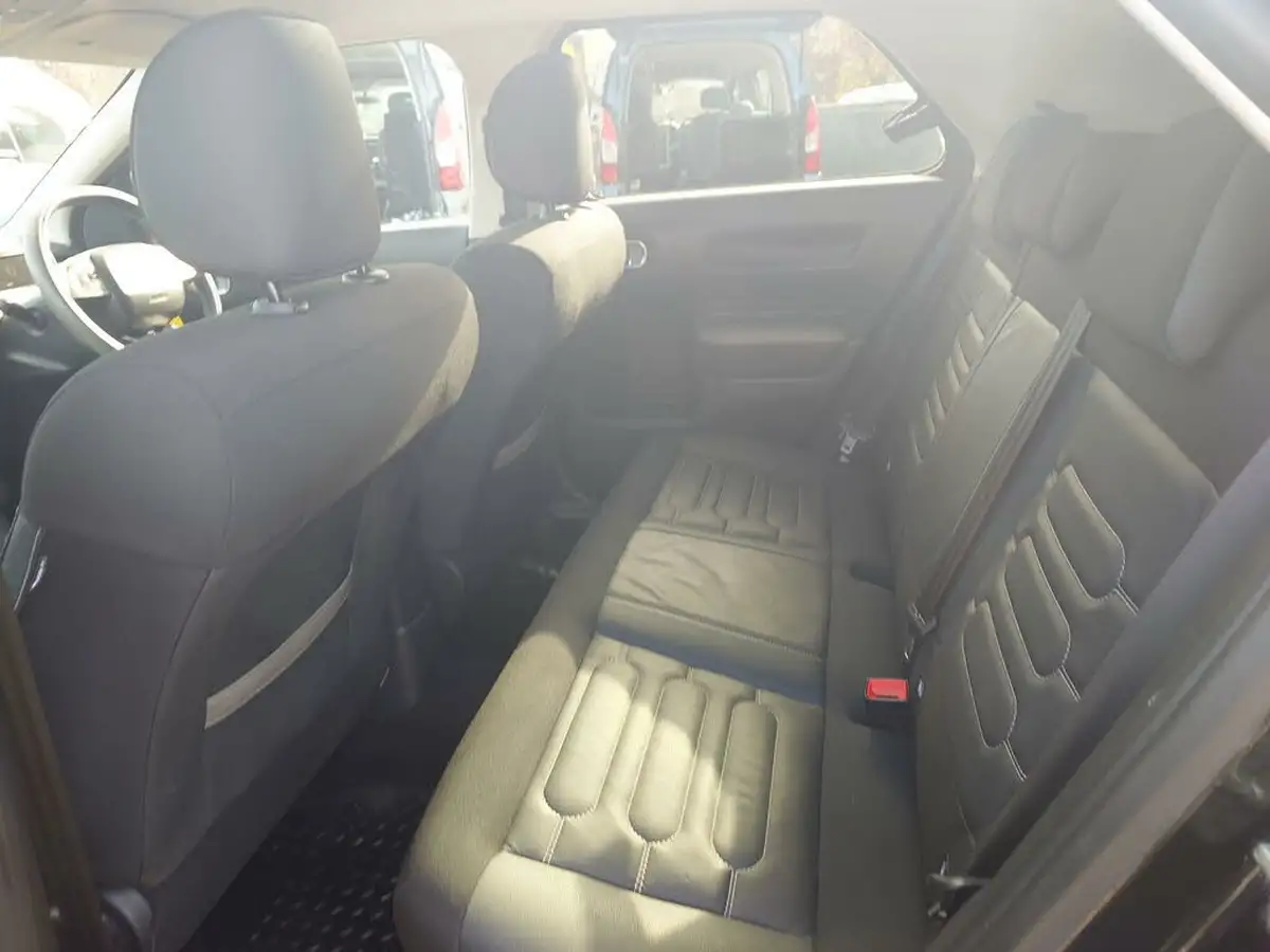 2018-citroen-c4-cactus-16bluehdi-flair-edition-big-23
