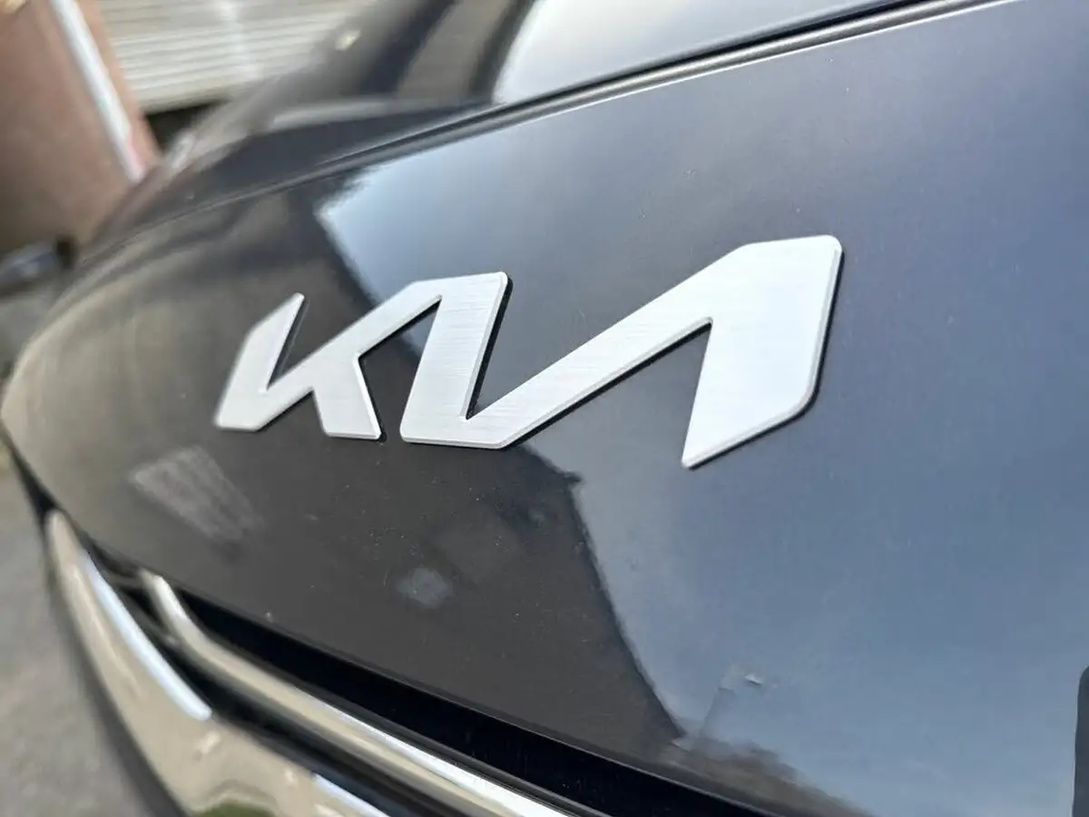 2024-kia-ceed-15-t-gdi-3-sportswagon-big-22