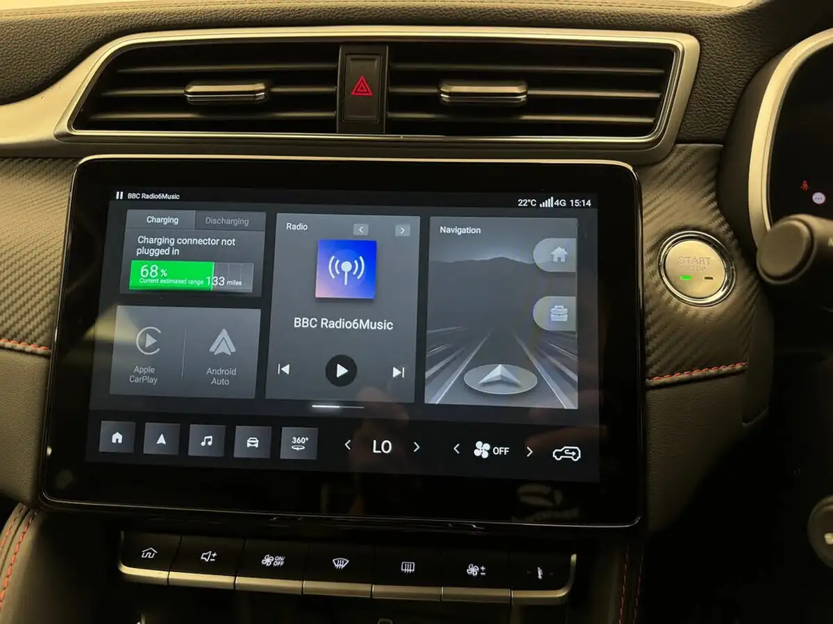 2024-mg-zs-suv-e-trophy-connect-ev-176ps-big-28