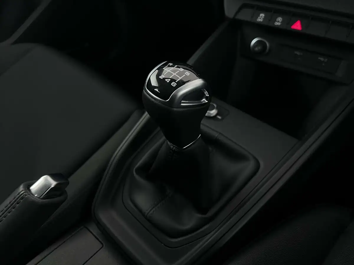 2023-audi-a1-10-30-tfsi-technik-big-35